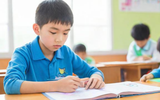 助学贷款的钱什么时候到账，助学贷款申请后，资金何时能到账？