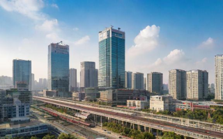 国内期货为什么有跳空