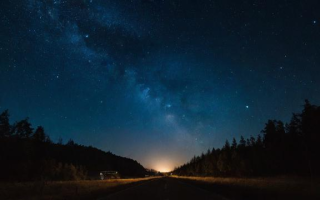 过夜一词究竟意味着什么？