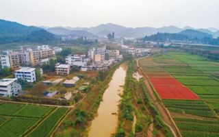脱贫光荣户究竟意味着什么？