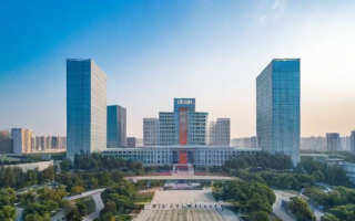 什么是公募