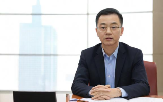 期货是什么高手访谈，期货究竟有何独特魅力？，期货是什么高手访谈，高手如何看待期货风险？，期货是什么高手访谈，期货投资技巧有哪些？