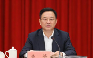 扬什么万里