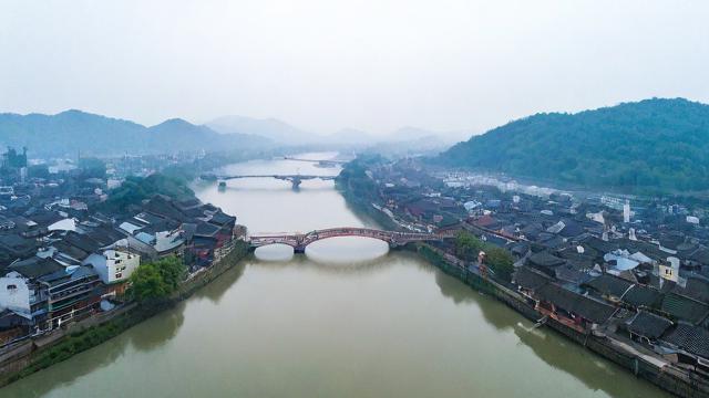 汨罗铜的价格走势受哪些因素影响？-第1张图片-ECN交易平台排行榜