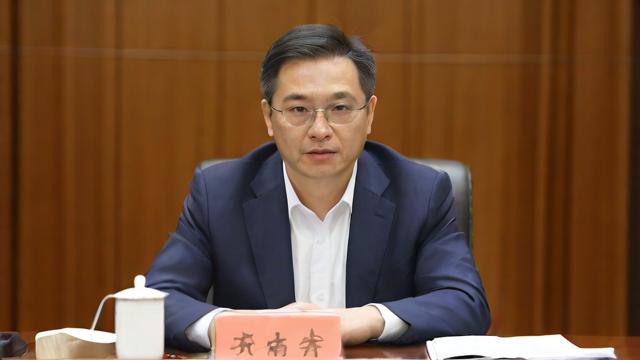 董事是什么?他们具体承担哪些职责和角色?-第1张图片-ECN交易平台排行榜 董事是什么?他们具体承担哪些职责和角色?-第1张图片-ECN交易平台排行榜